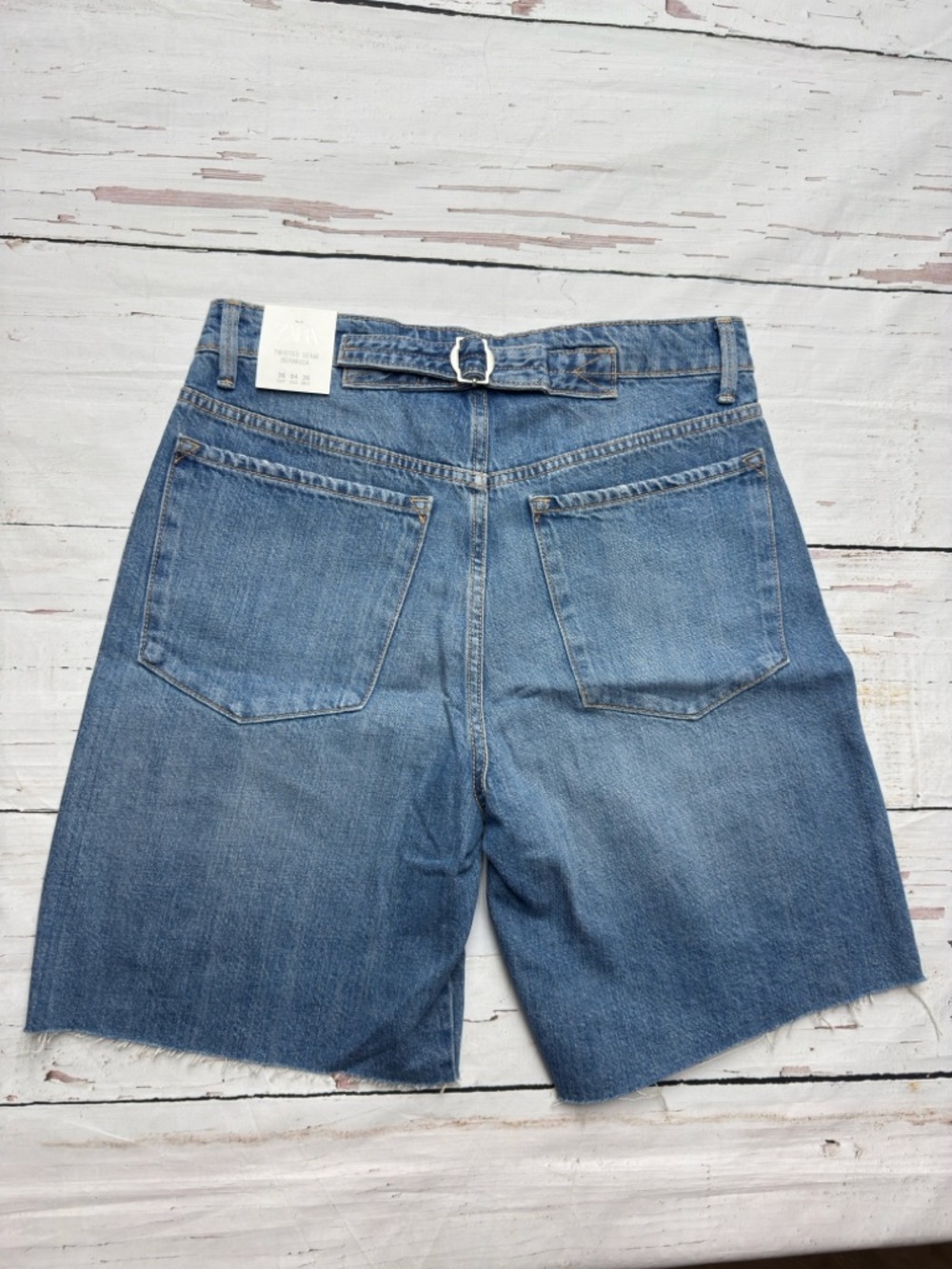 Zara Raw Hem Cinch Back Denim Bermuda Shorts Blue 4 Jorts - Picture 3 of 11